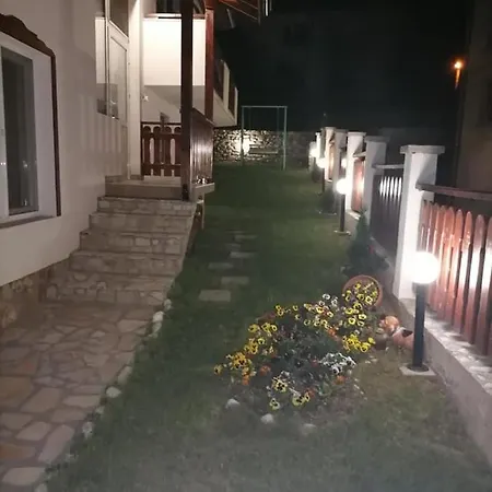 Meraklii *
