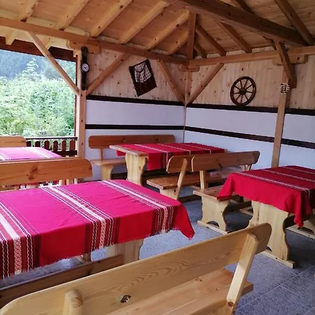 Meraklii Guest house *