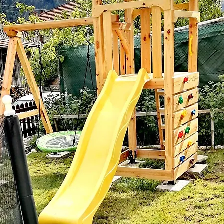 Guest house Meraklii Smilyan (Smolyan)