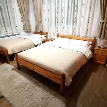 Meraklii Guest house *