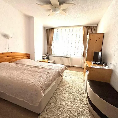 Meraklii Smilyan (Smolyan)