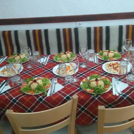 Meraklii Guest house